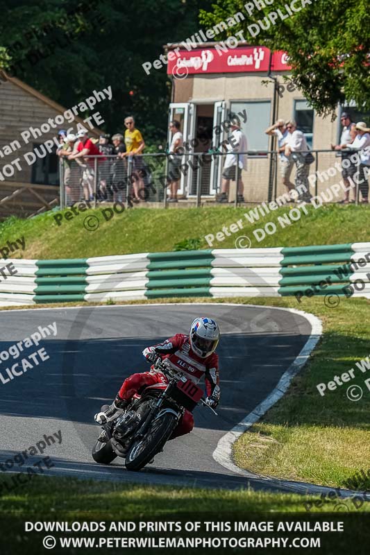cadwell park;cadwell park photographs;cadwell trackday photographs;enduro digital images;event digital images;eventdigitalimages;peter wileman photography;racing digital images;trackday digital images;trackday photos